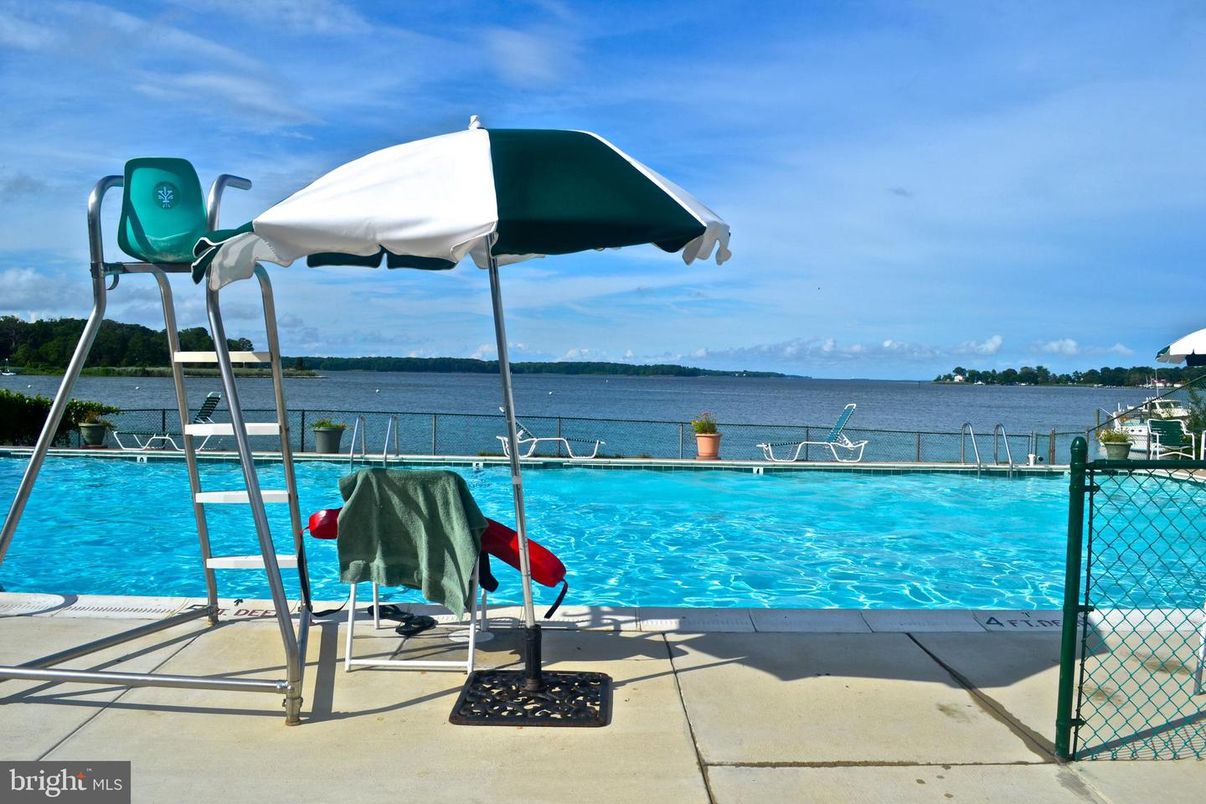 Exterior, Pool, Water
