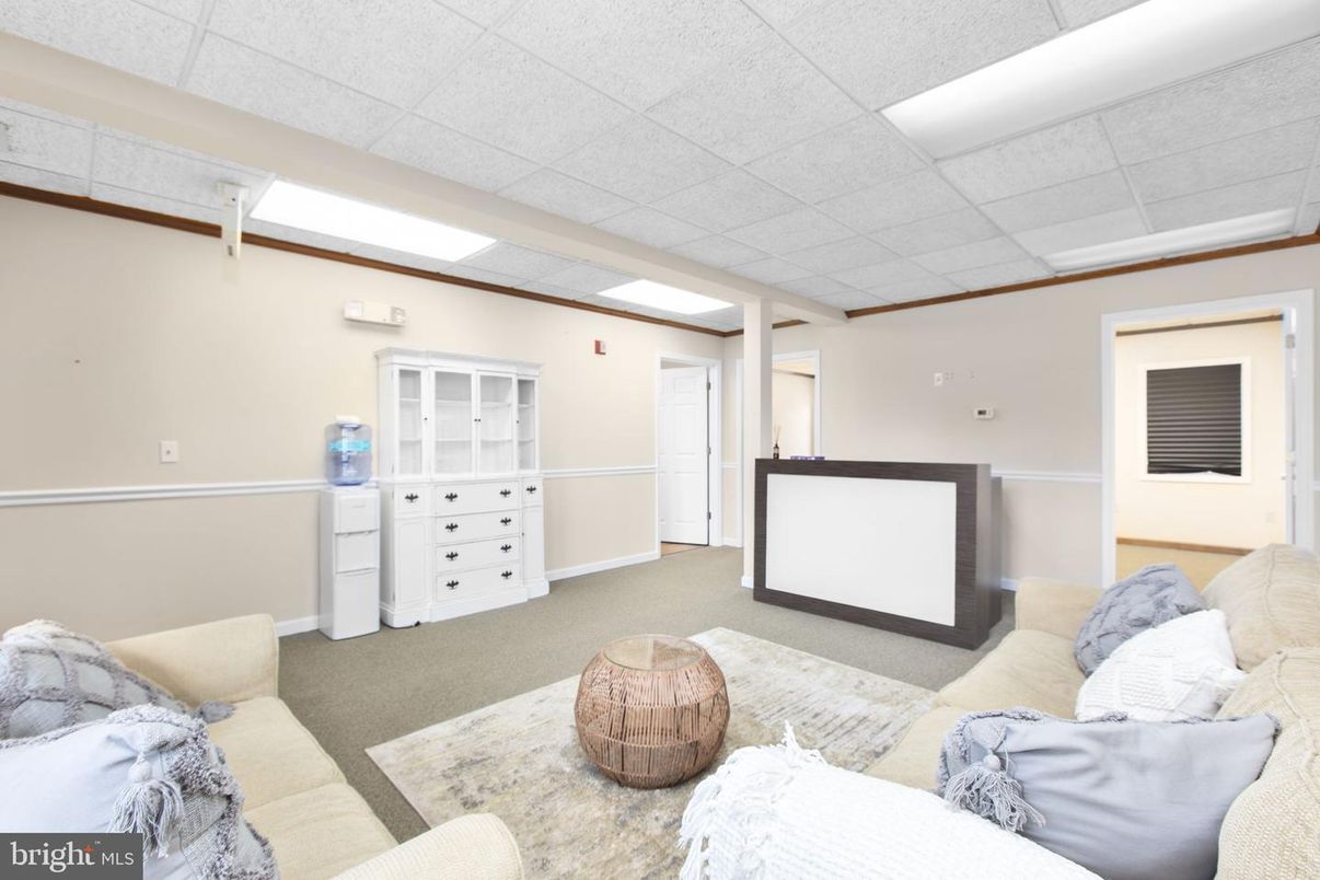 Interior, Living room, Projection Screen