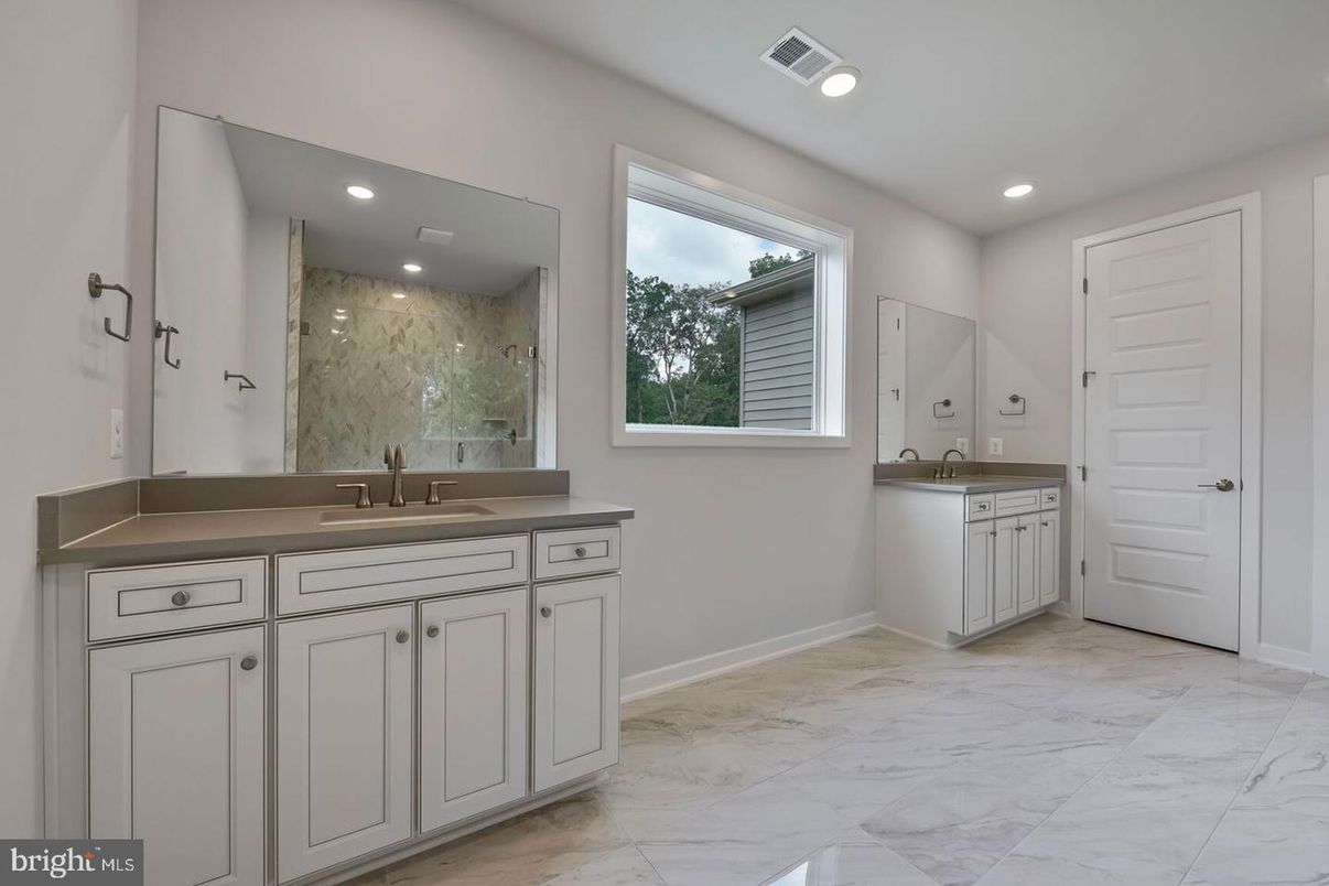 Bathroom, Dual Sink Vanities, Interior, Marble, Recessed Lighting