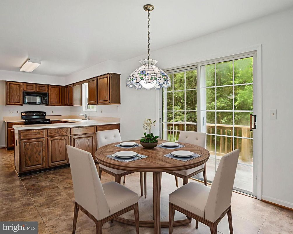 Dining room, Interior, Kitchen, Pendant Lights