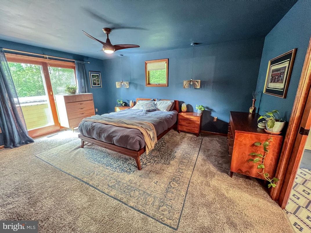 Bedroom, Interior, Pendant Lights
