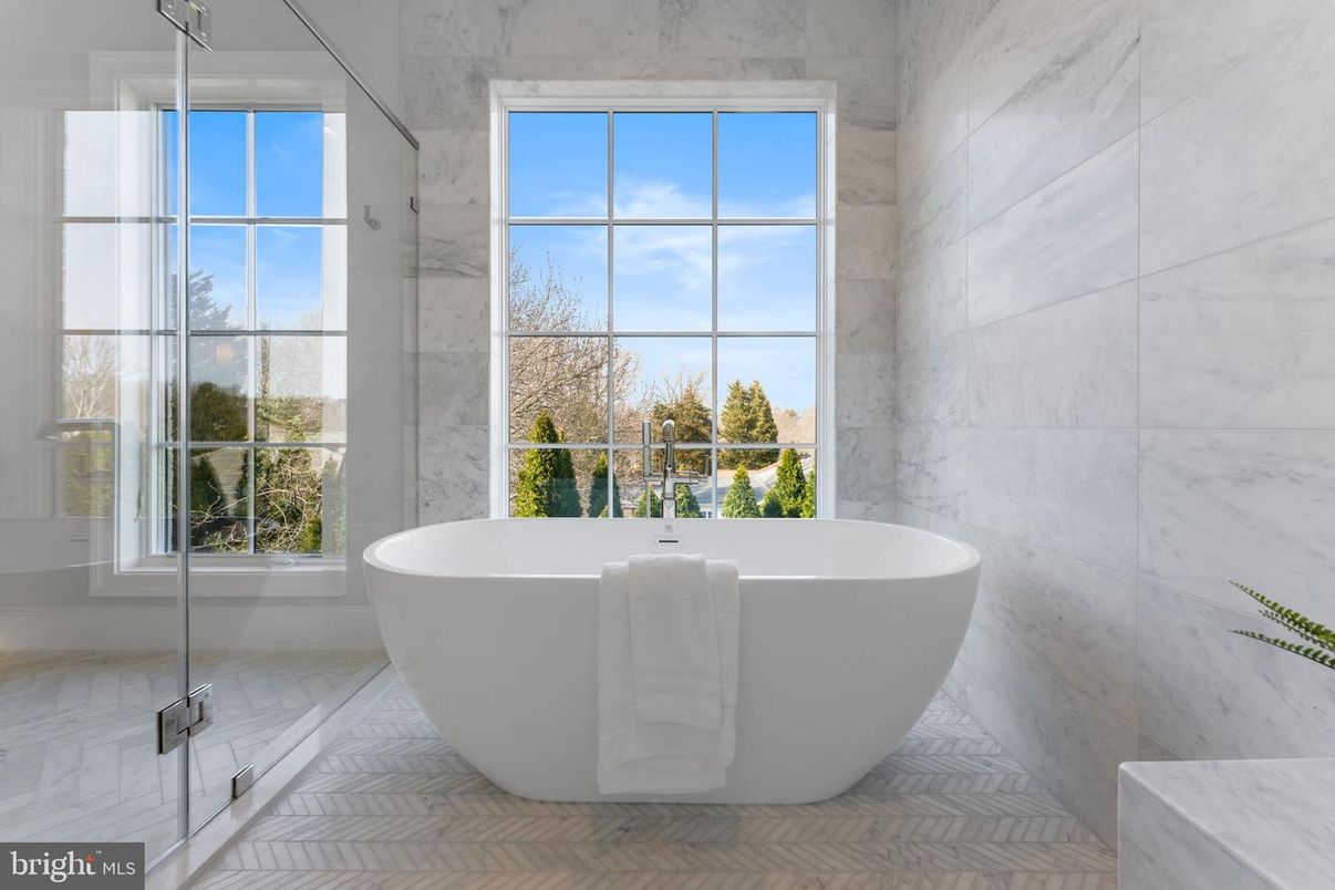 Bathroom, Free Standing Baths, Interior, Marble Walls