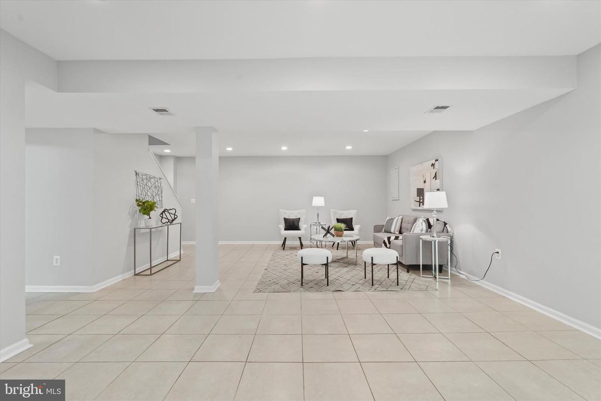 Interior, Living room, Recessed Lighting