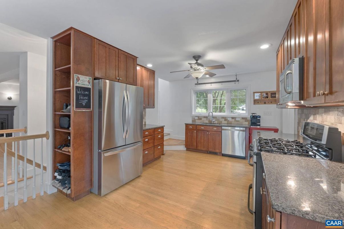 Interior, Kitchen, Recessed Lighting, Wood Texture Flooring