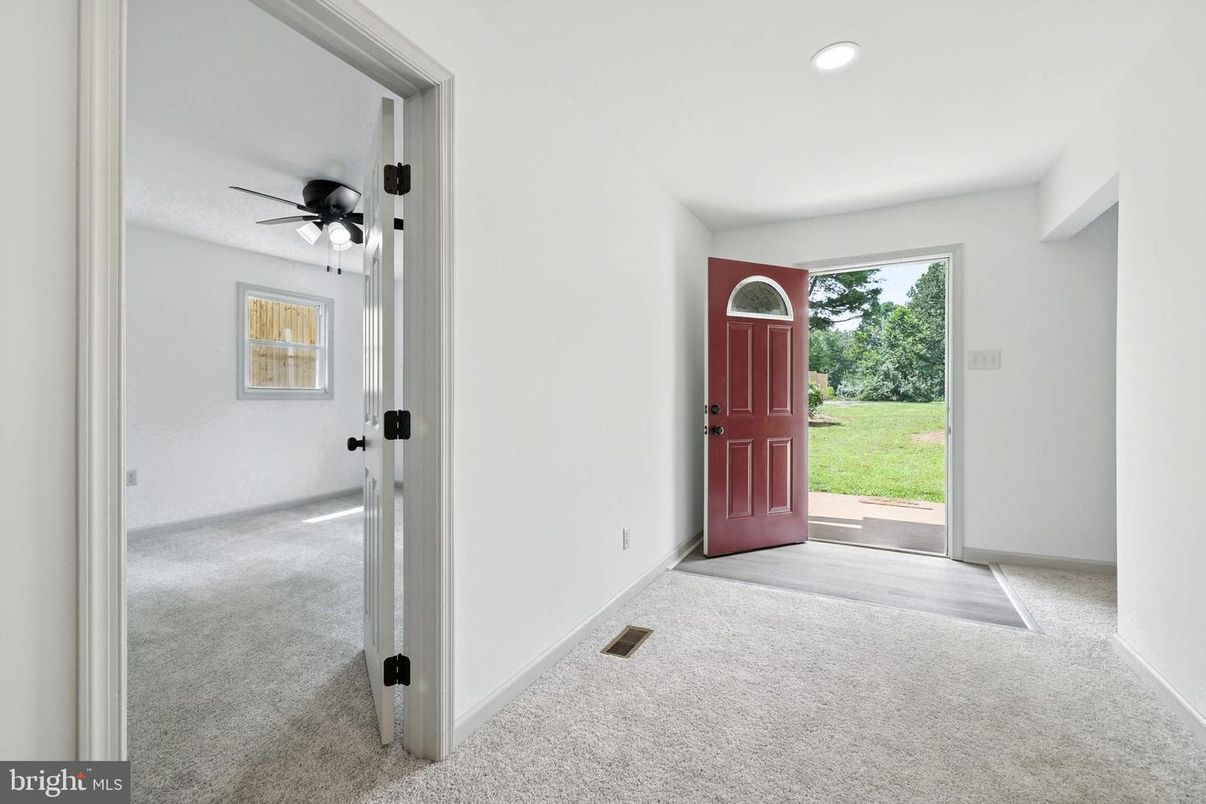 Interior, Recessed Lighting