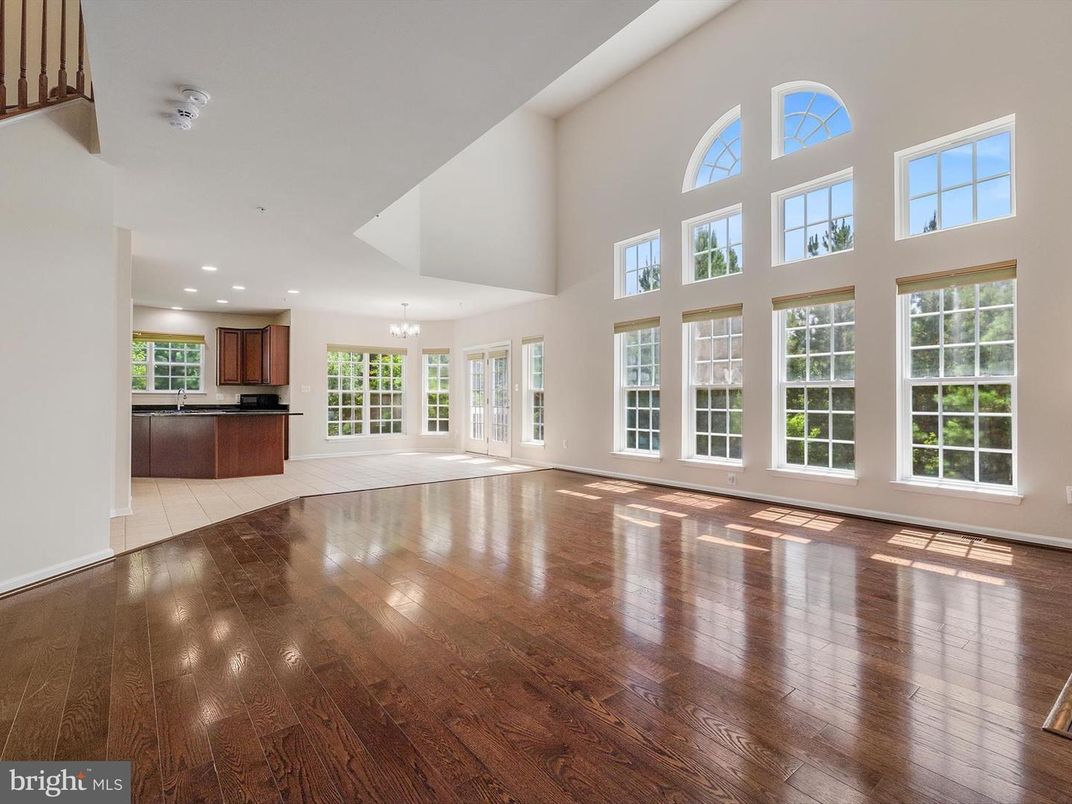 Empty room, Interior, Kitchen, Recessed Lighting, Wood Texture Flooring