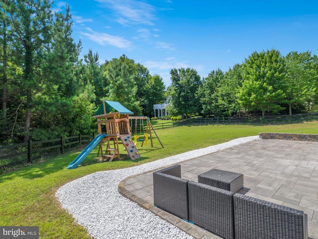 Backyard, Exterior, Playground