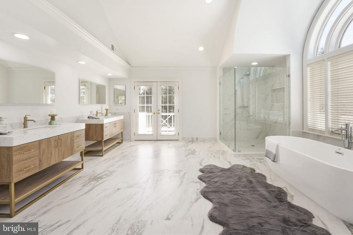 Bathroom, Dual Sink Vanities, Free Standing Baths, Glass Shower, Interior, Marble, Marble Walls, Recessed Lighting