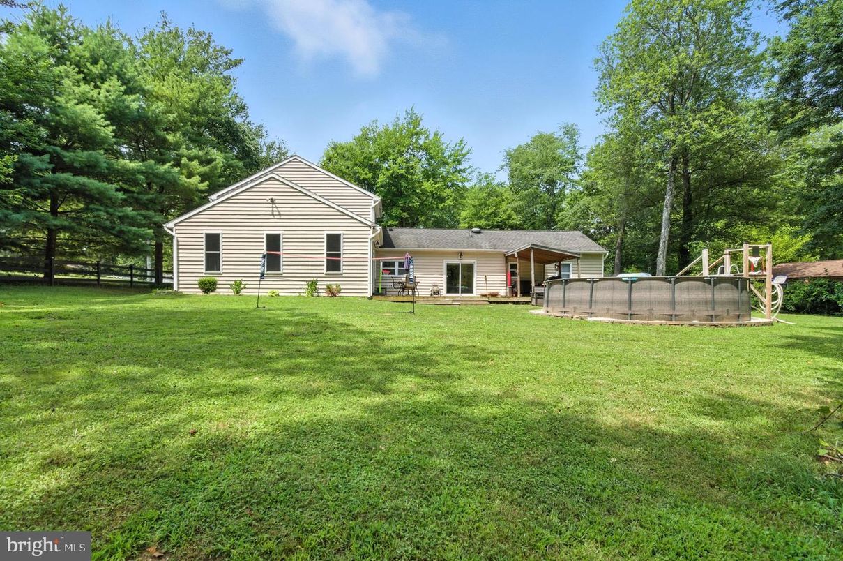 Backyard, Exterior, Playground