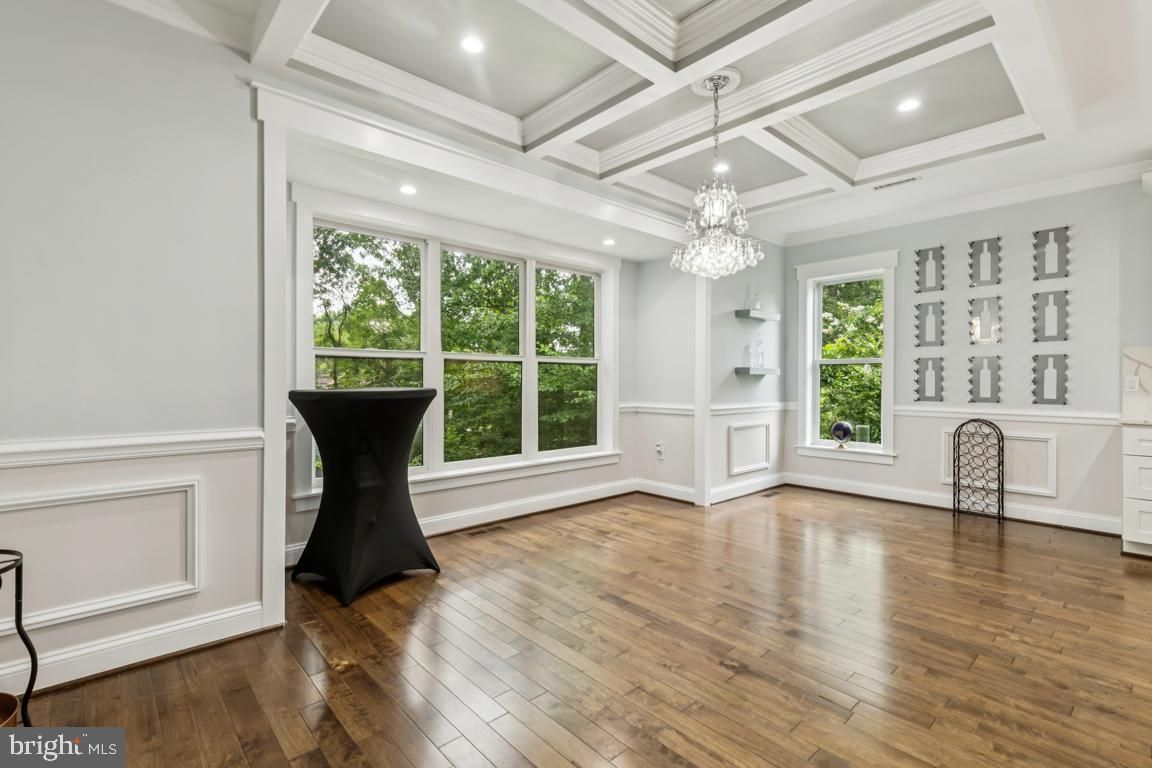 Chandelier, Empty room, Interior, Recessed Lighting, Wood Texture Flooring