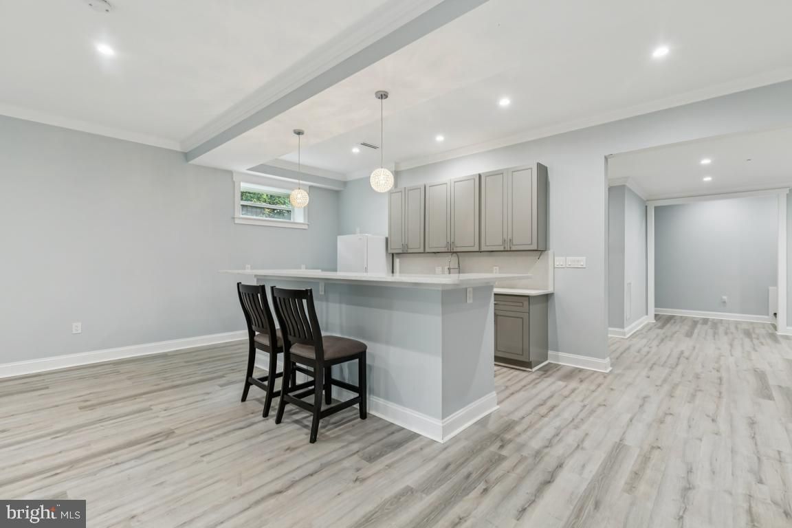 Interior, Kitchen, Pendant Lights, Recessed Lighting, Wood Texture Flooring