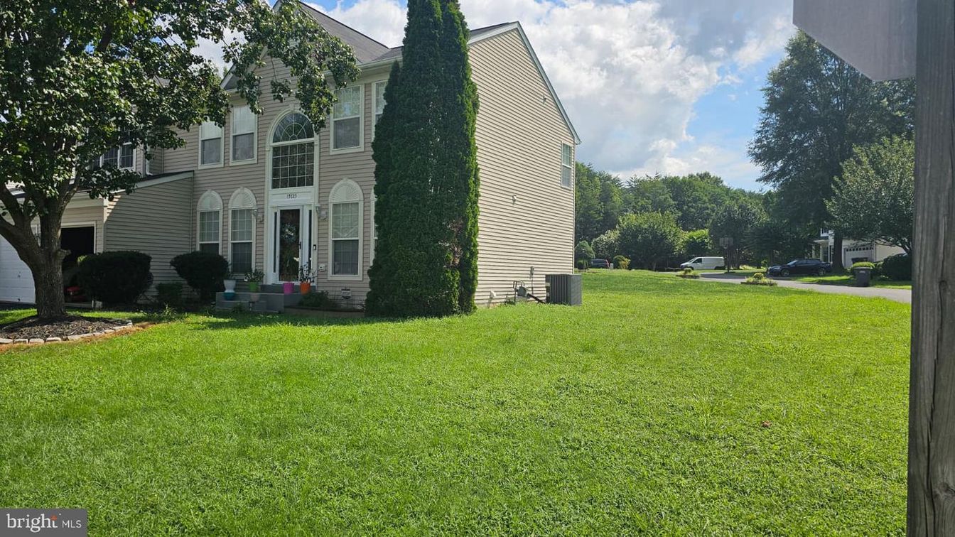 Backyard, Exterior, Facade, Georgian