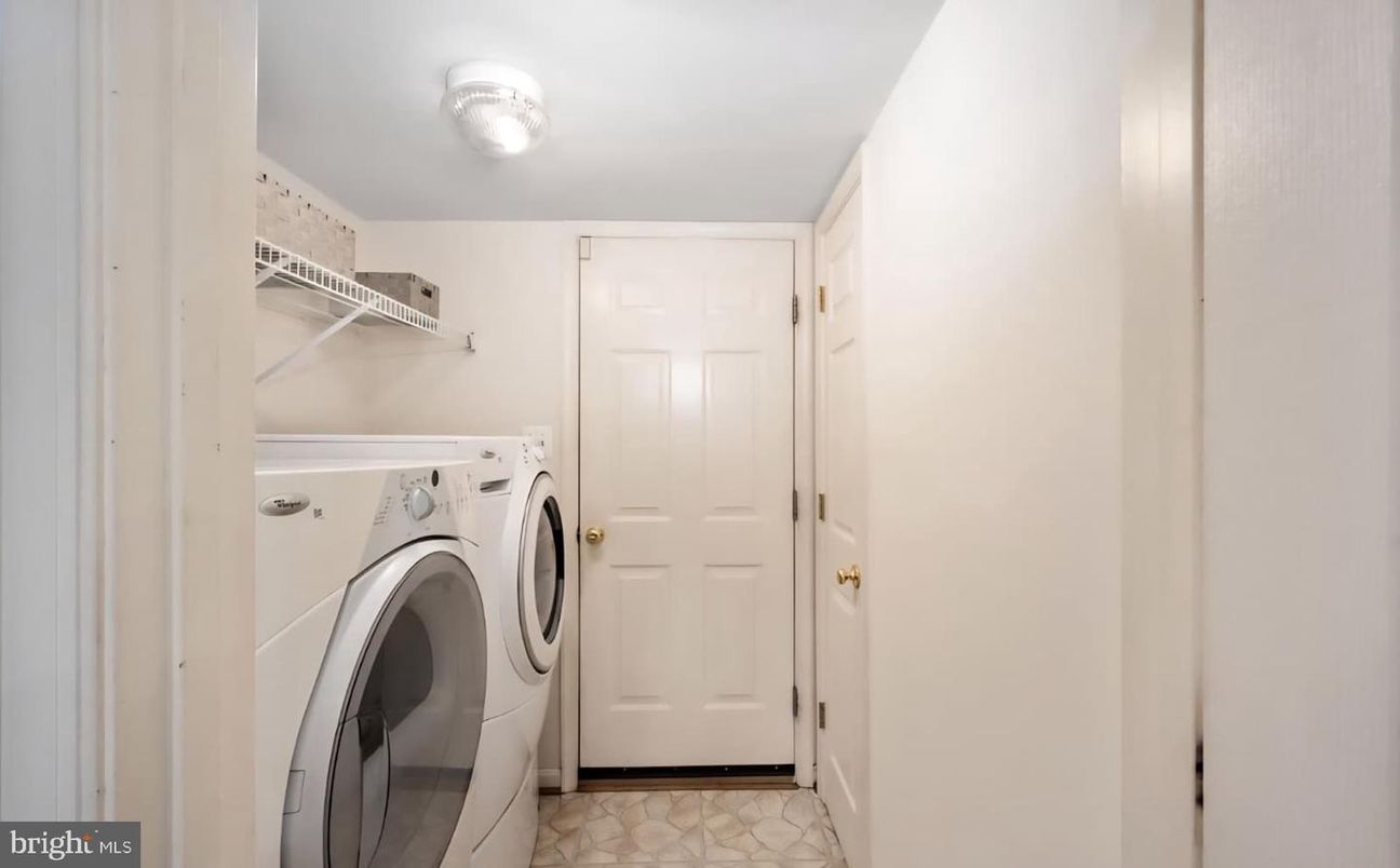 Interior, Utility Closets, Washer