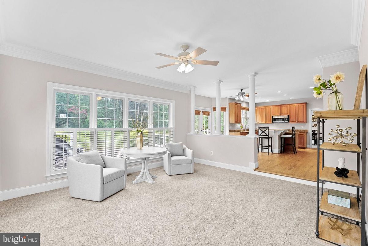 Dining room, Interior, Kitchen, Recessed Lighting, Wood Texture Flooring