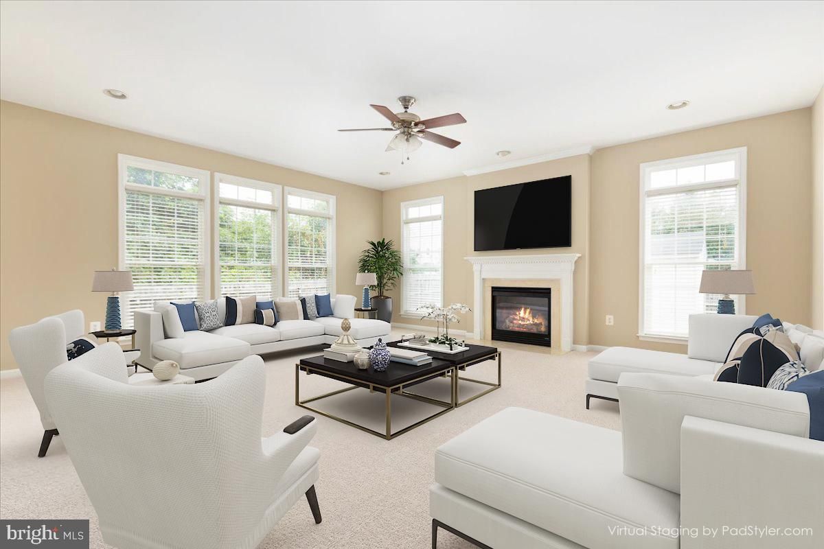 Fireplace, Interior, Living room, Recessed Lighting