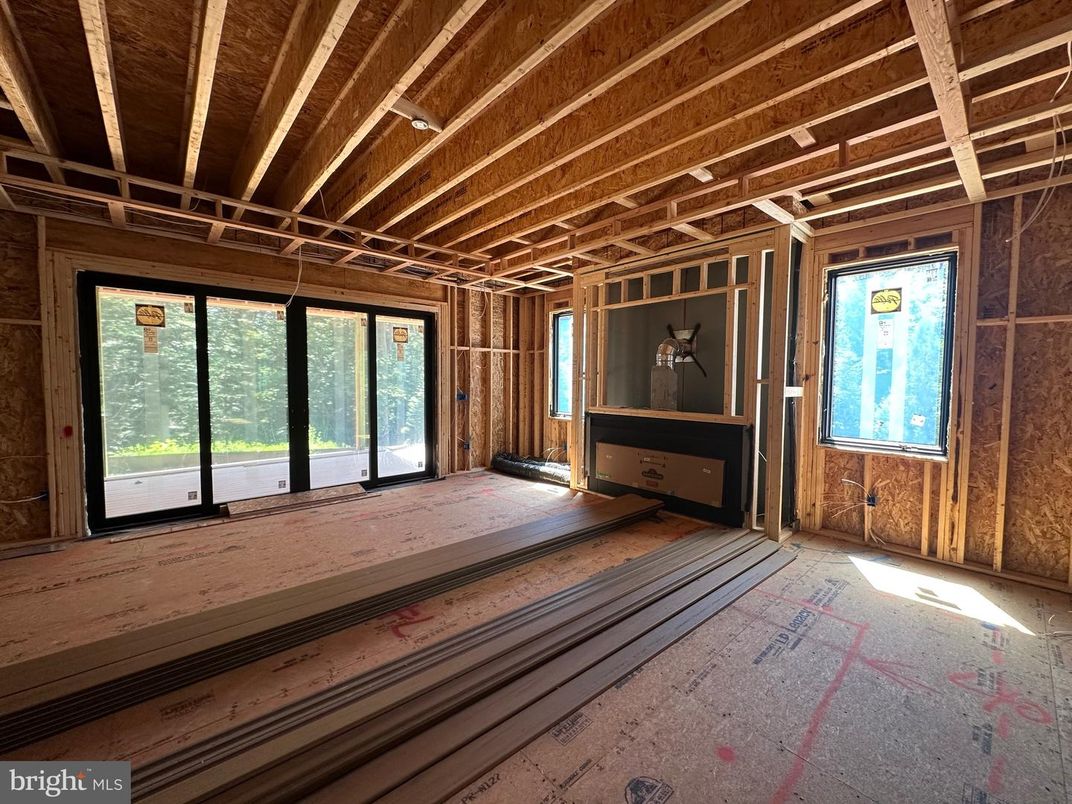 Empty room, Interior, Wooden Beams, Wooden Ceilings, Wooden Walls