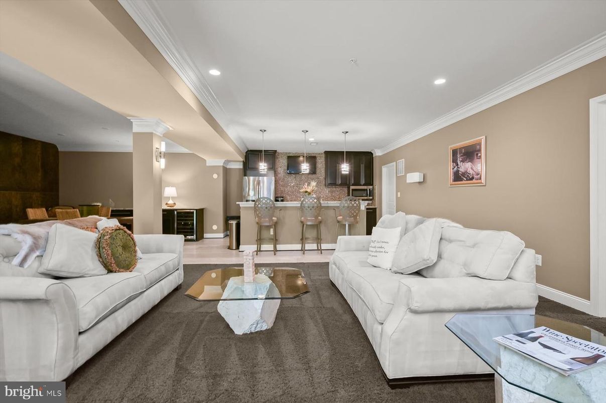 Interior, Kitchen, Living room, Pendant Lights, Recessed Lighting