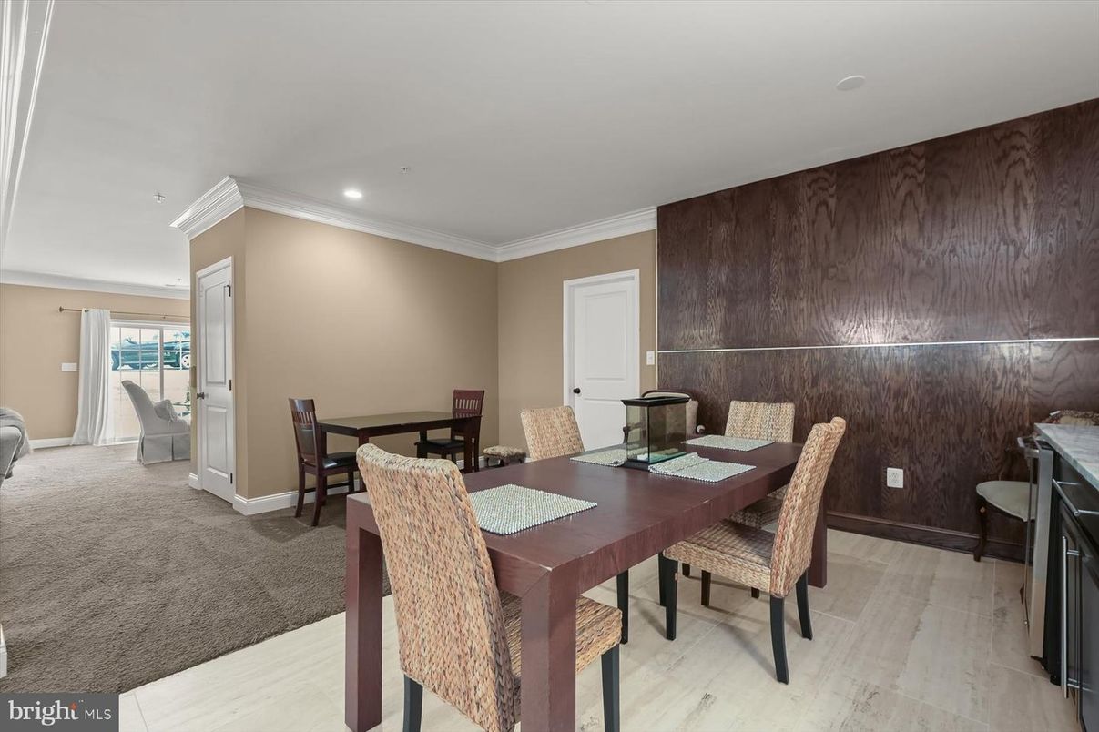 Dining room, Interior, Recessed Lighting, Wood Texture Flooring