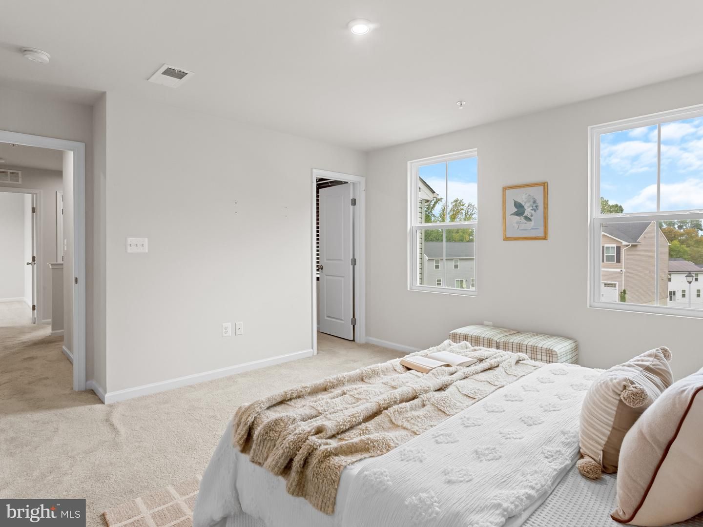Bedroom, Interior, Recessed Lighting