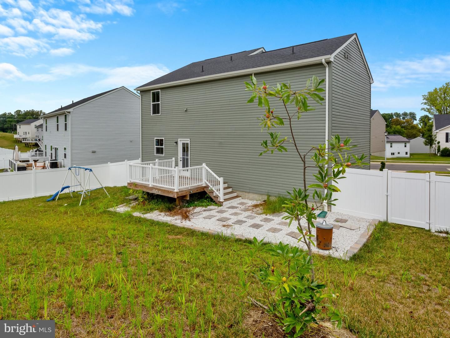 Backyard, Exterior, Playground