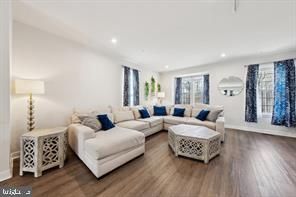 Interior, Living room, Recessed Lighting, Wood Texture Flooring