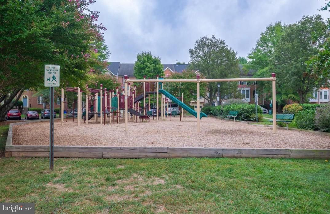 Backyard, Exterior, Playground