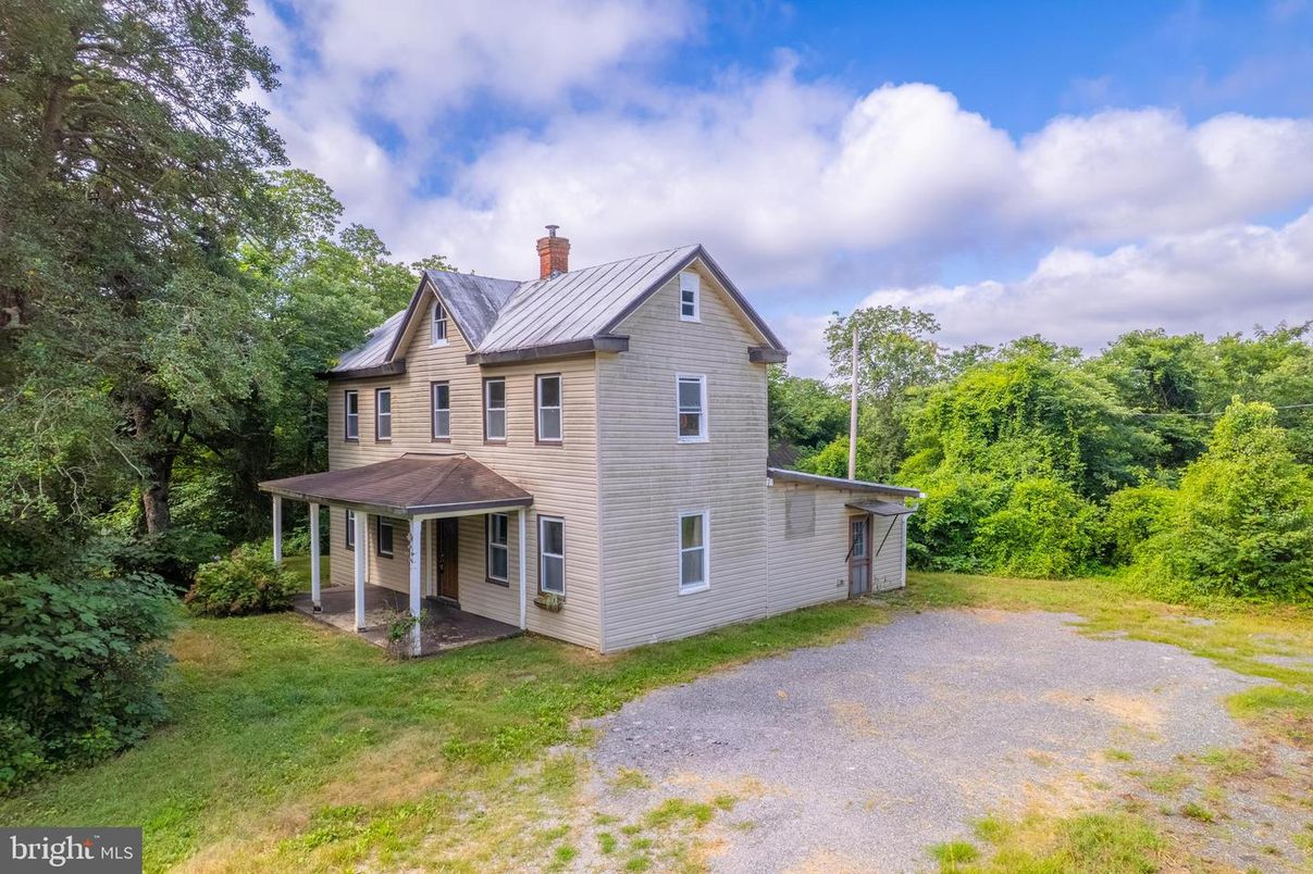 Backyard, Exterior, Solar Panels
