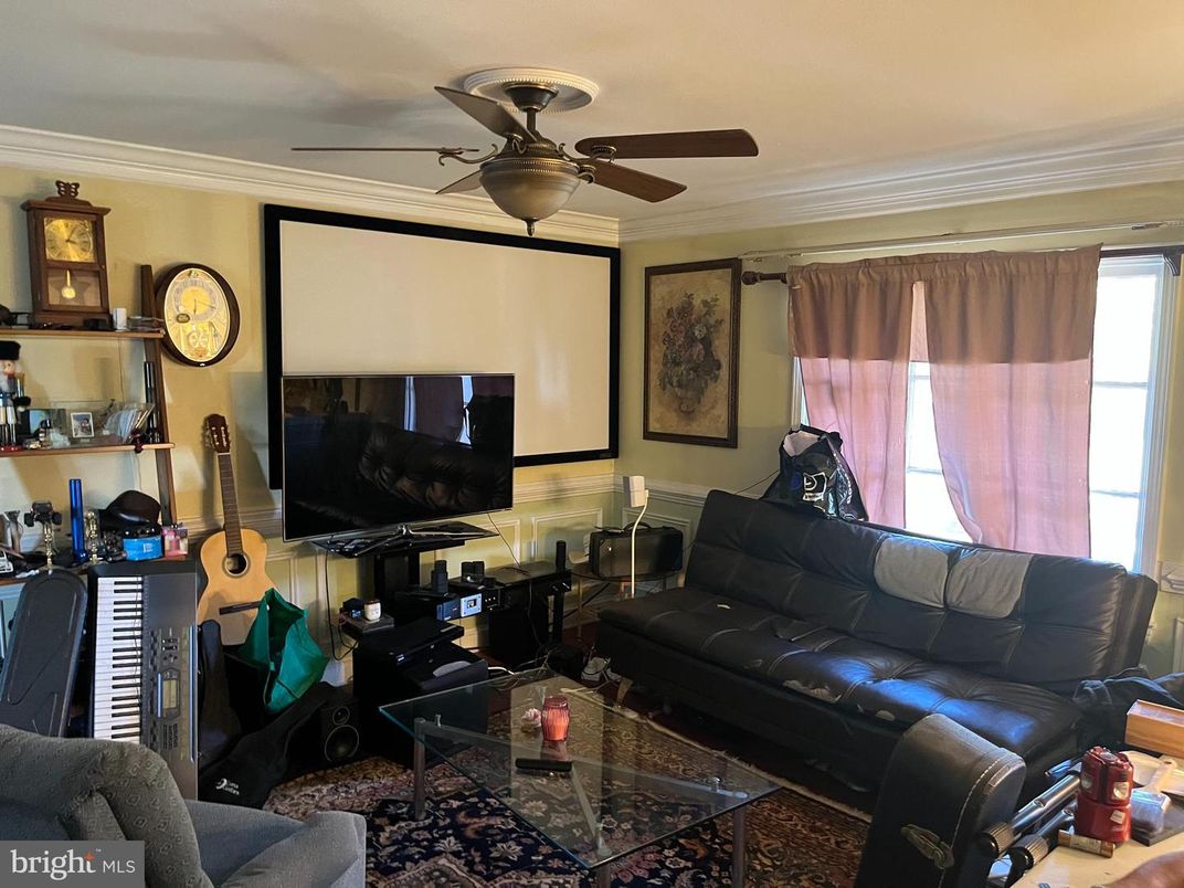 Interior, Living room