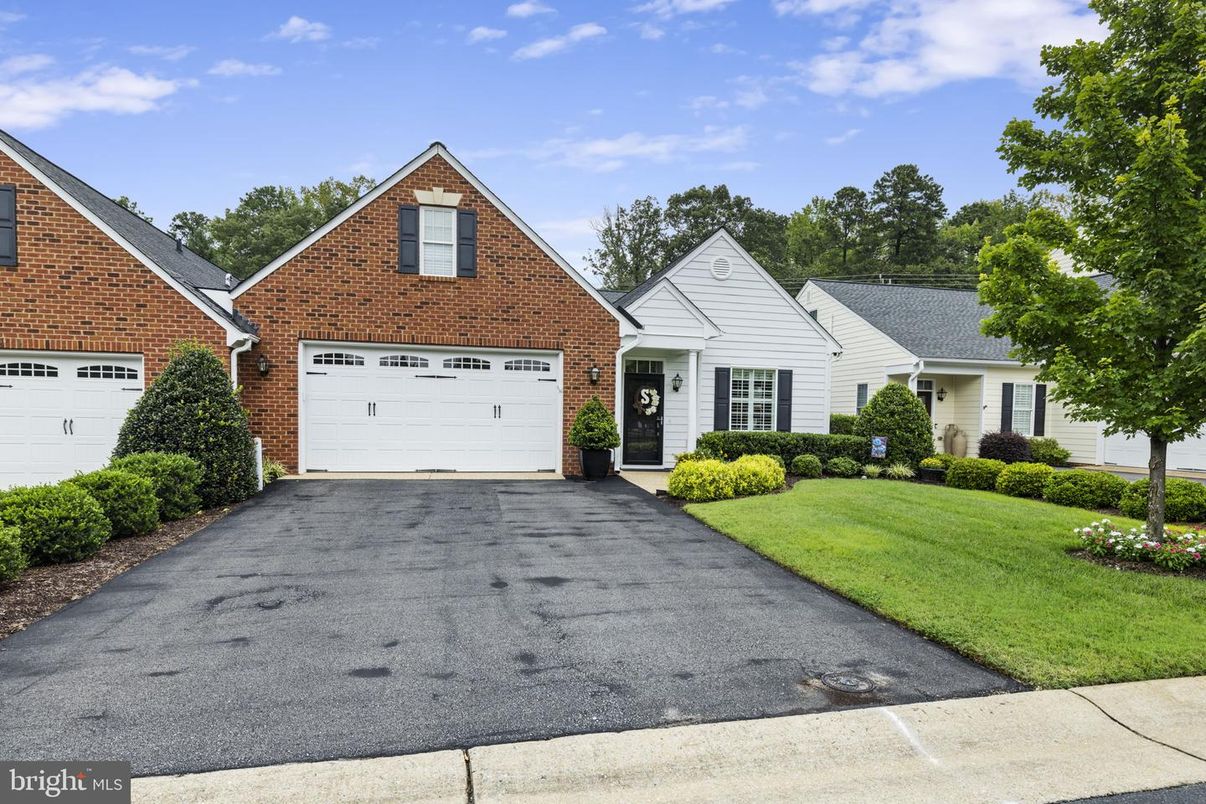 Attached, Exterior, Facade, Brick Facade, Brick Traditional