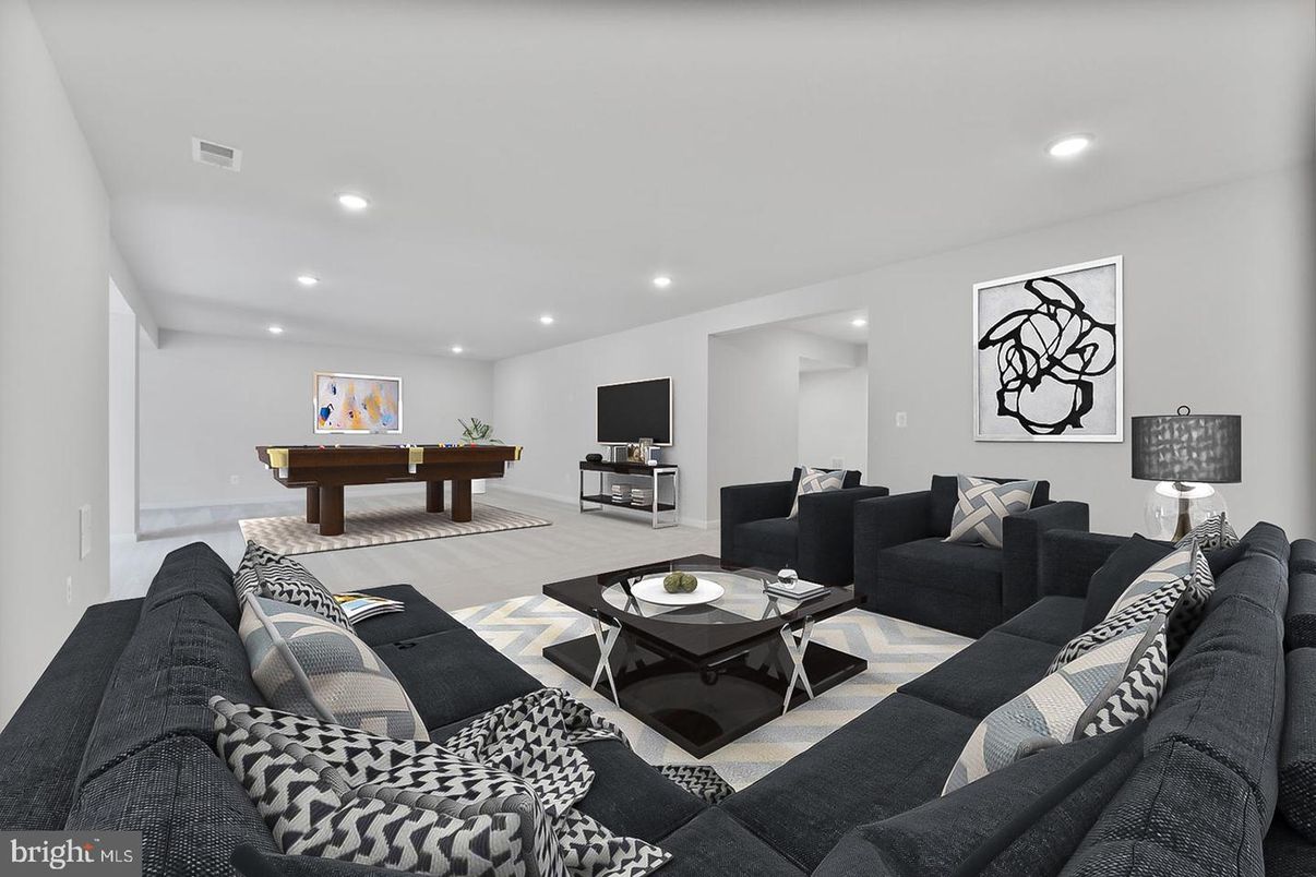 Billiard Table, Game Room, Interior, Living room, Recessed Lighting