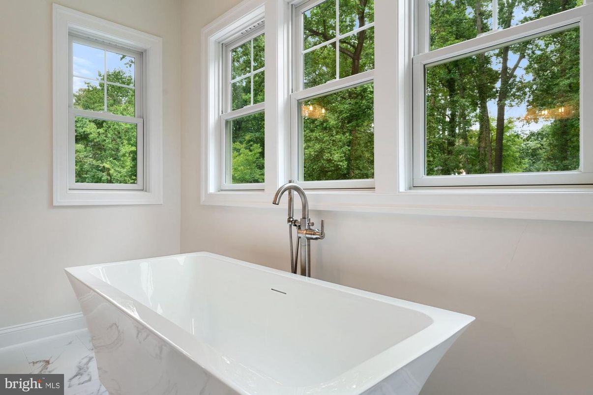 Bathroom, Free Standing Baths, Interior, Marble