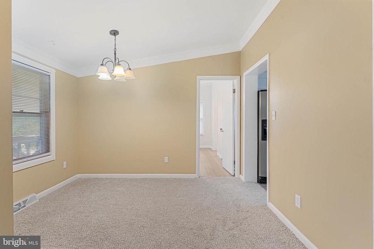 Chandelier, Empty room, Interior