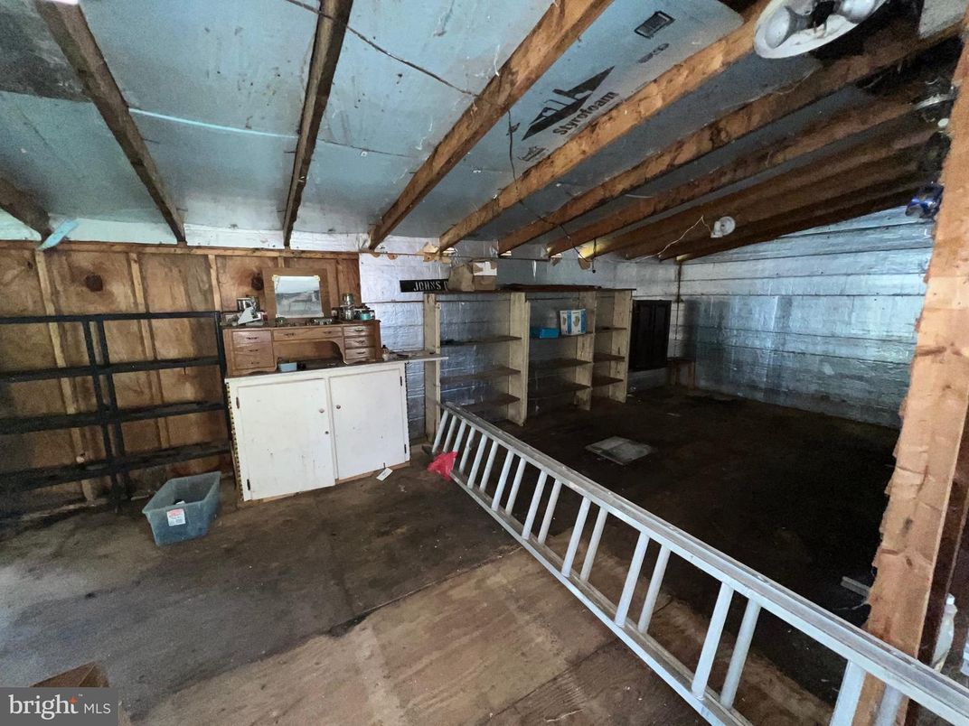 Interior, Wooden Beams