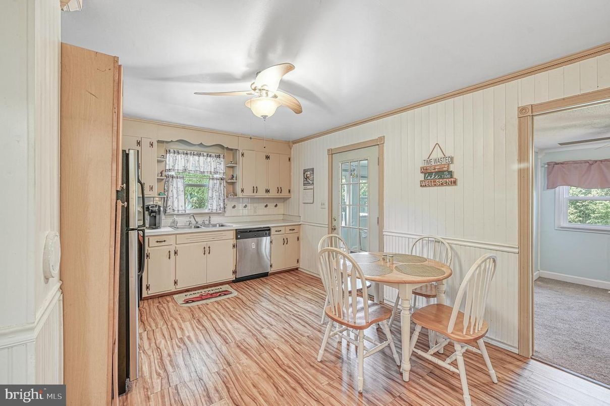 Dining room, Interior, Kitchen, Wood Texture Flooring