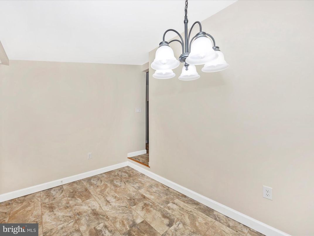 Chandelier, Empty room, Interior