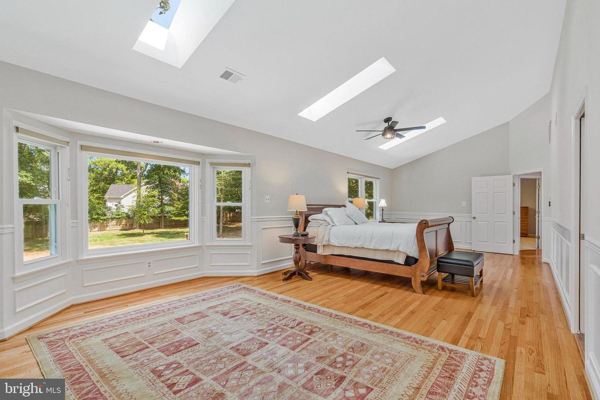 Bedroom, Interior, Wood Texture Flooring