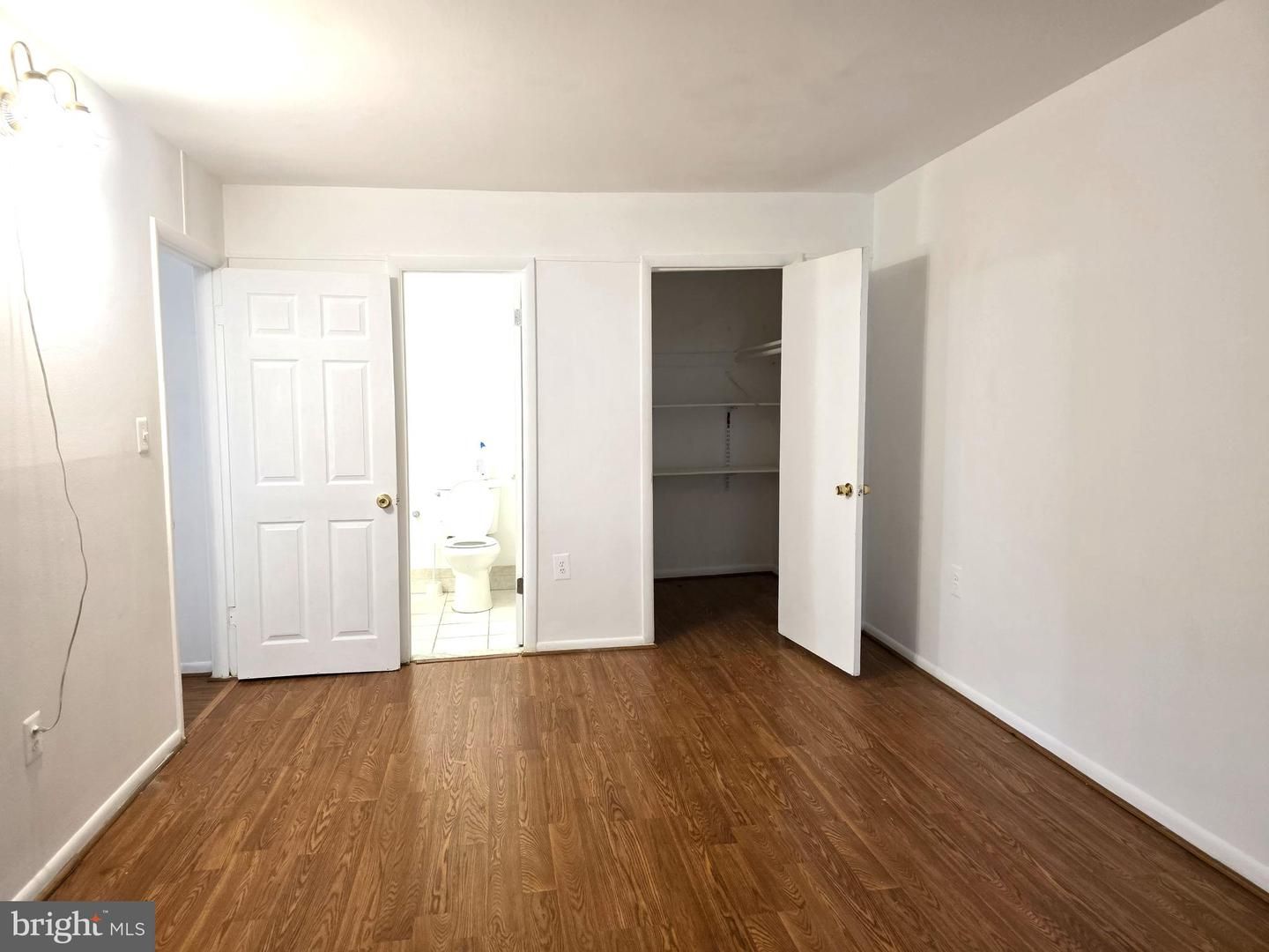 Bathroom, Empty room, Interior, Wood Texture Flooring