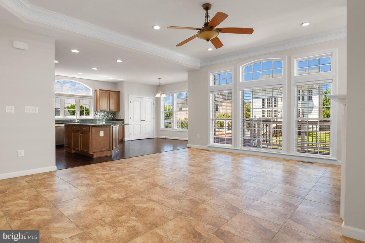 Interior, Kitchen, Pendant Lights, Recessed Lighting