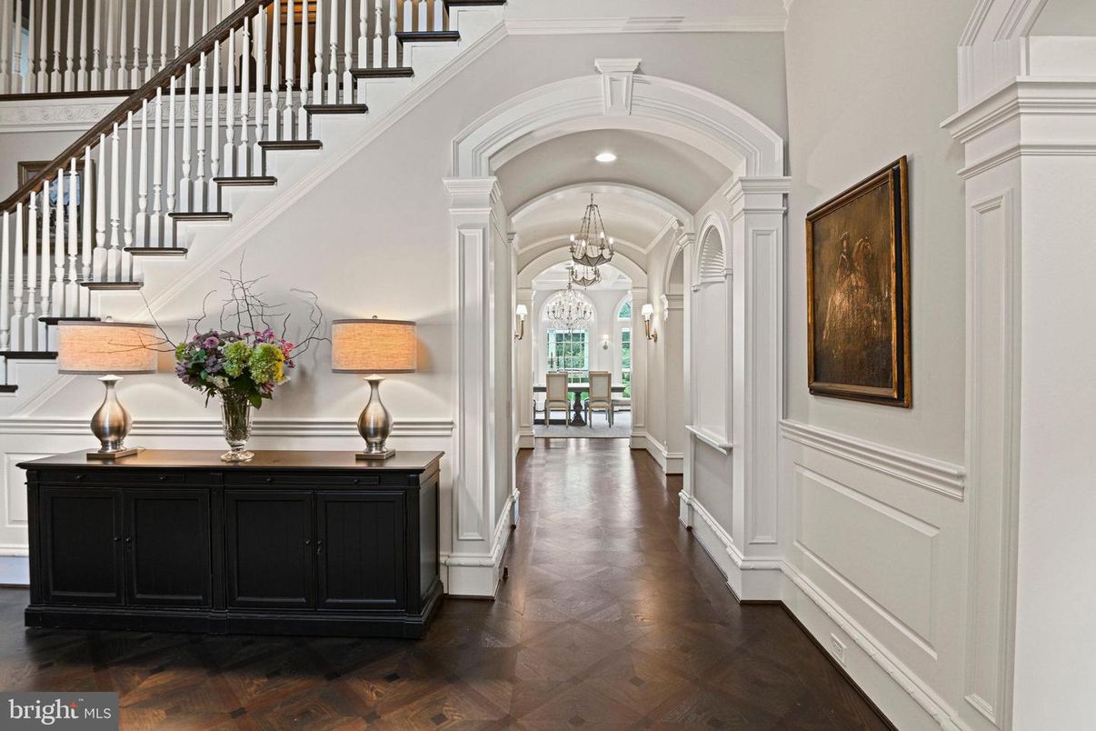 Chandelier, Interior, Wood Texture Flooring