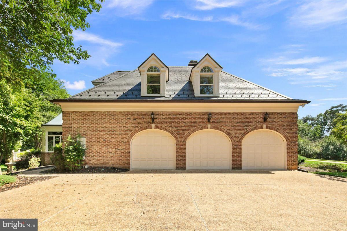 Attached, Exterior, Facade, Brick Facade, Brick Traditional