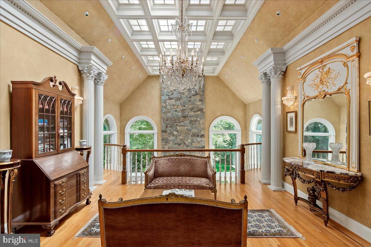 Chandelier, Interior, Recessed Lighting, Wood Texture Flooring