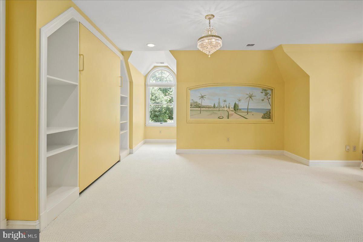 Chandelier, Empty room, Interior, Recessed Lighting