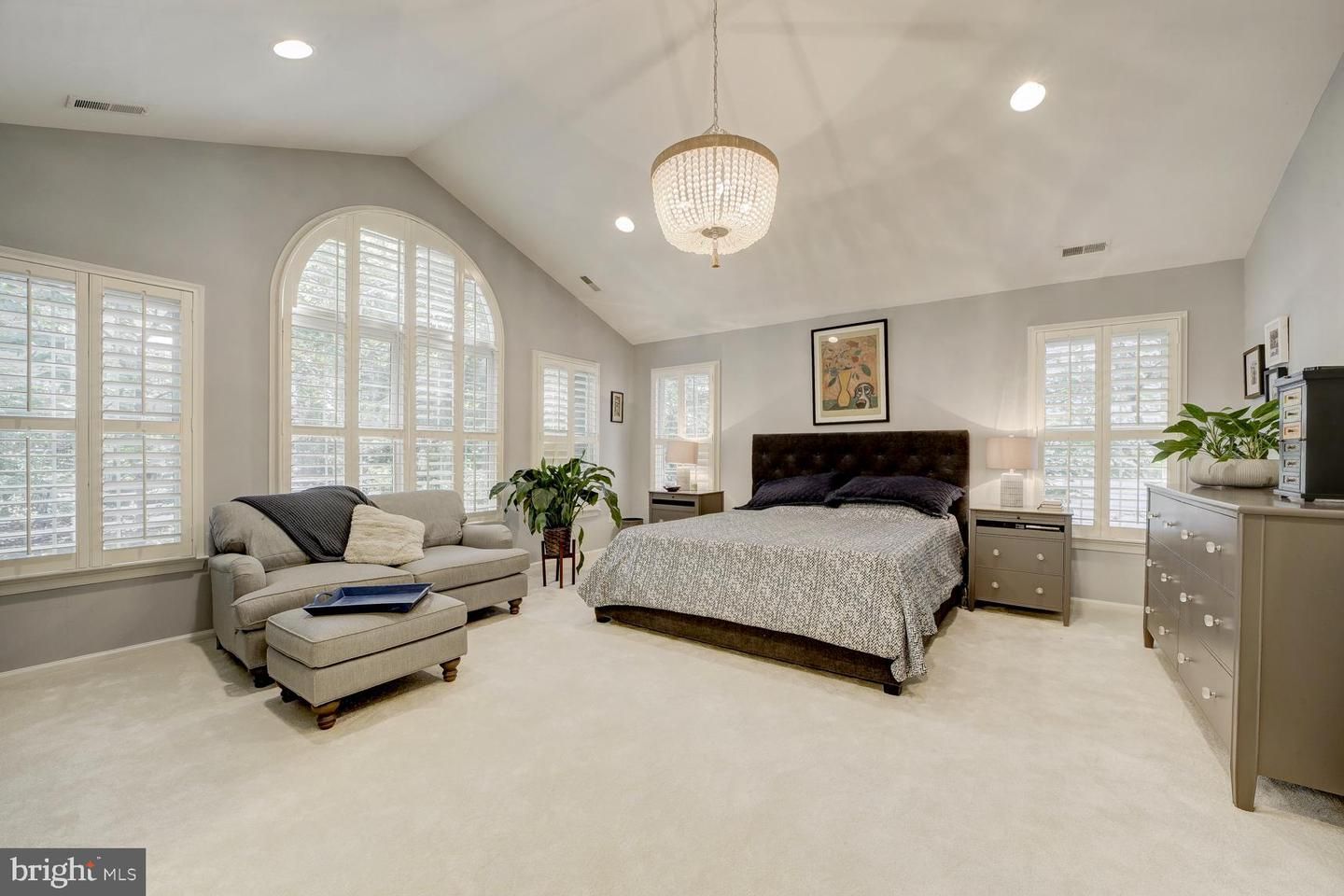 Bedroom, Interior, Pendant Lights, Recessed Lighting