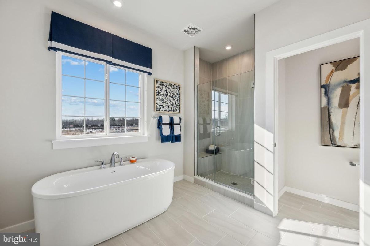 Bathroom, Free Standing Baths, Glass Shower, Interior, Recessed Lighting