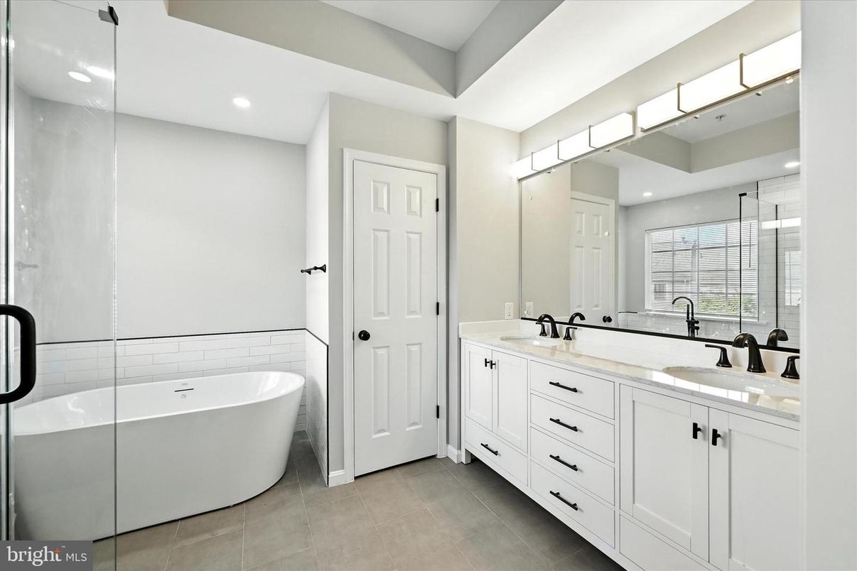Bathroom, Dual Sink Vanities, Free Standing Baths, Glass Shower, Interior, Recessed Lighting