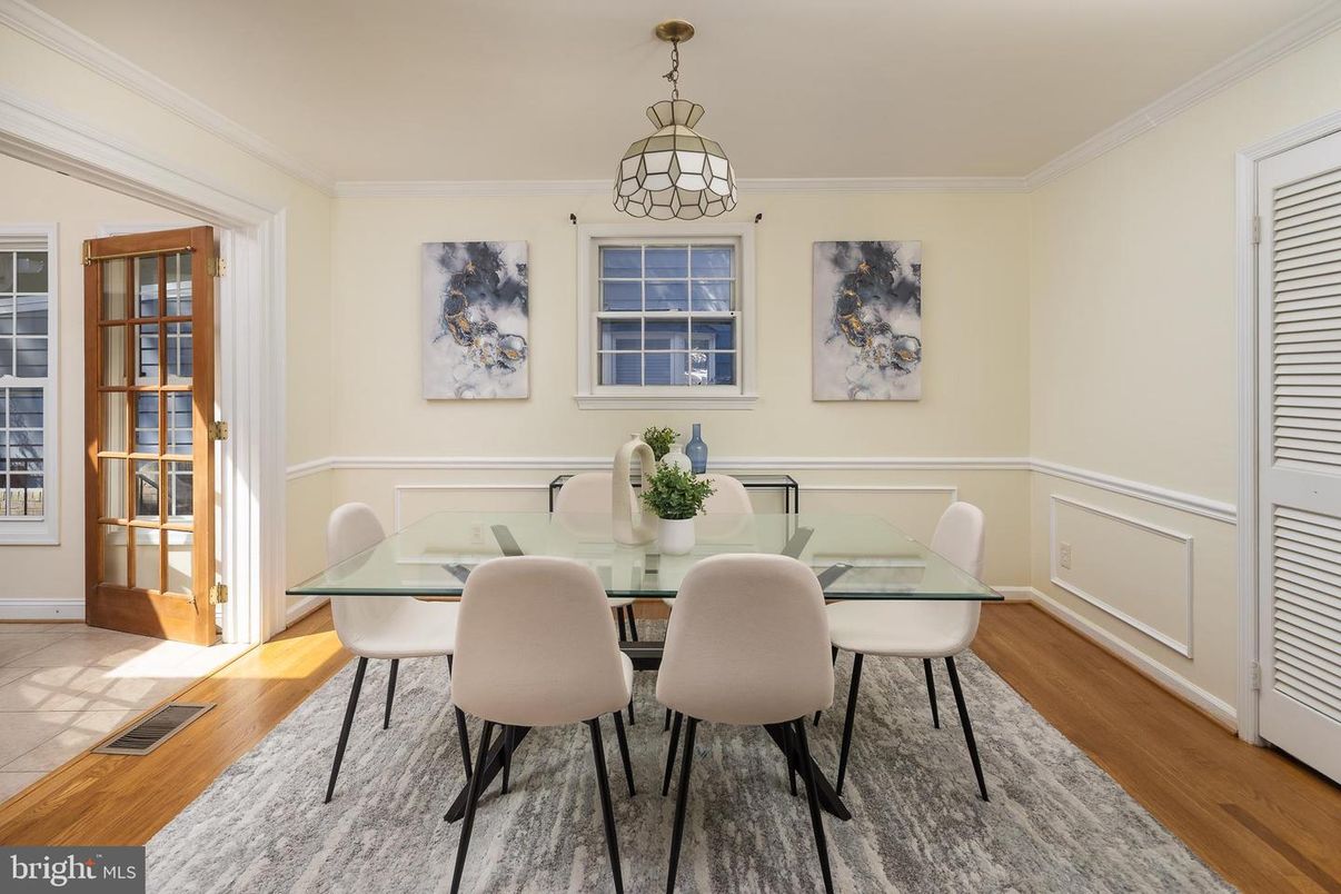 Dining room, Interior, Pendant Lights, Wood Texture Flooring
