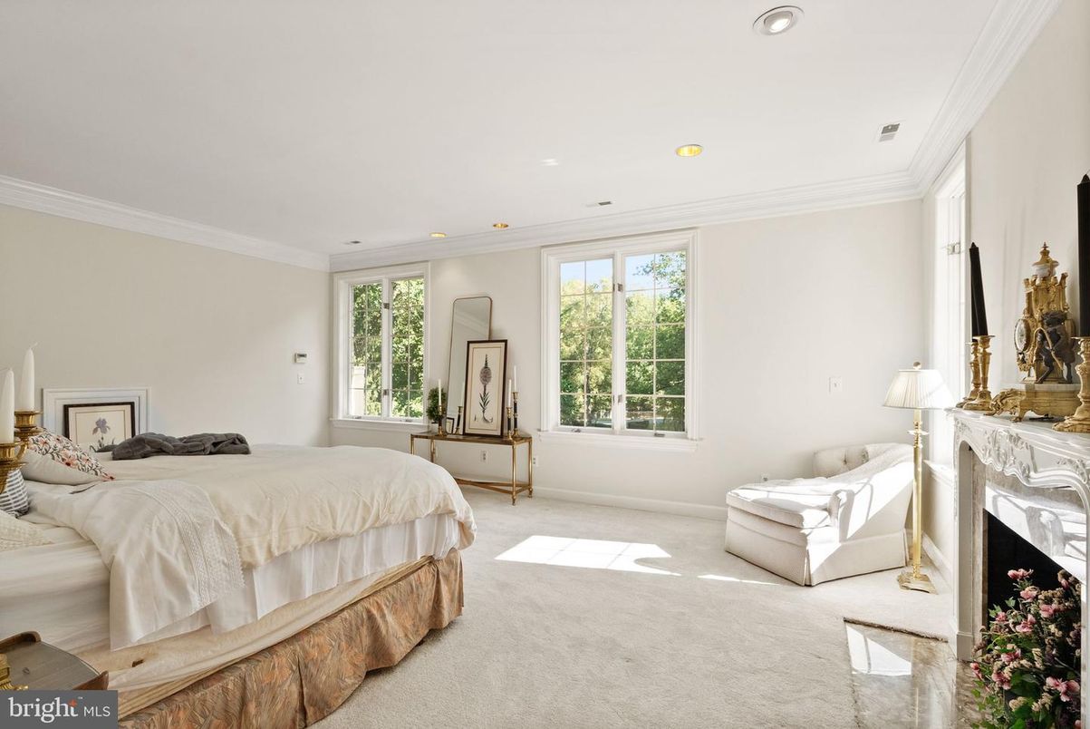 Bedroom, Fireplace, Interior, Recessed Lighting