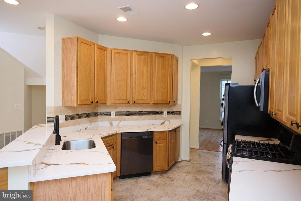 Interior, Kitchen, Recessed Lighting