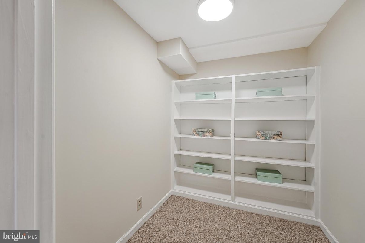 Interior, Recessed Lighting
