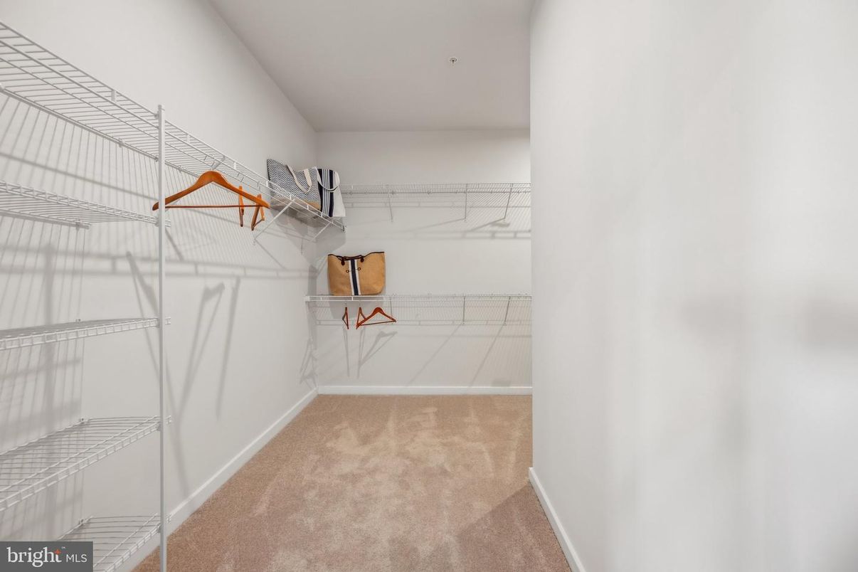 Interior, Walk-in Closets